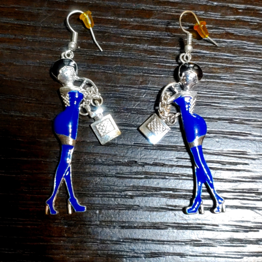 LADIES EARRINGS
